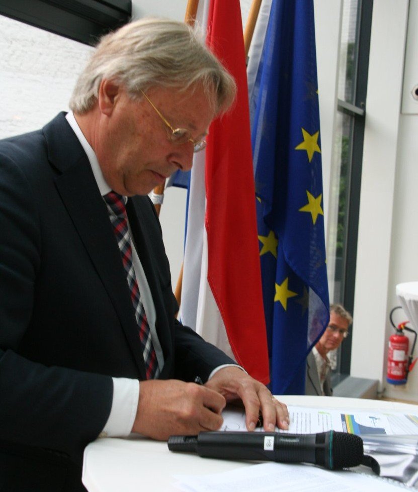Enschede ondertekent het Burgemeestersconvenant