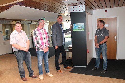Zonnepanelen gemeentekantoor Elburg in gebruik